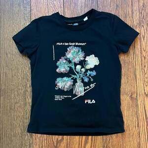 NWOT Women's Fila x Van Gogh Museum tee. Size Small